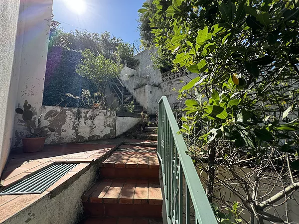 Appartement avec jardin dans l'urbanisation Sant Miquel de Colera