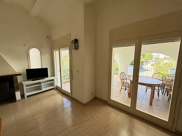 Appartement avec jardin dans l'urbanisation Sant Miquel de Colera