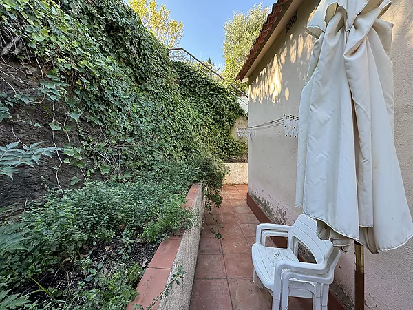 Appartement avec jardin dans l'urbanisation Sant Miquel de Colera